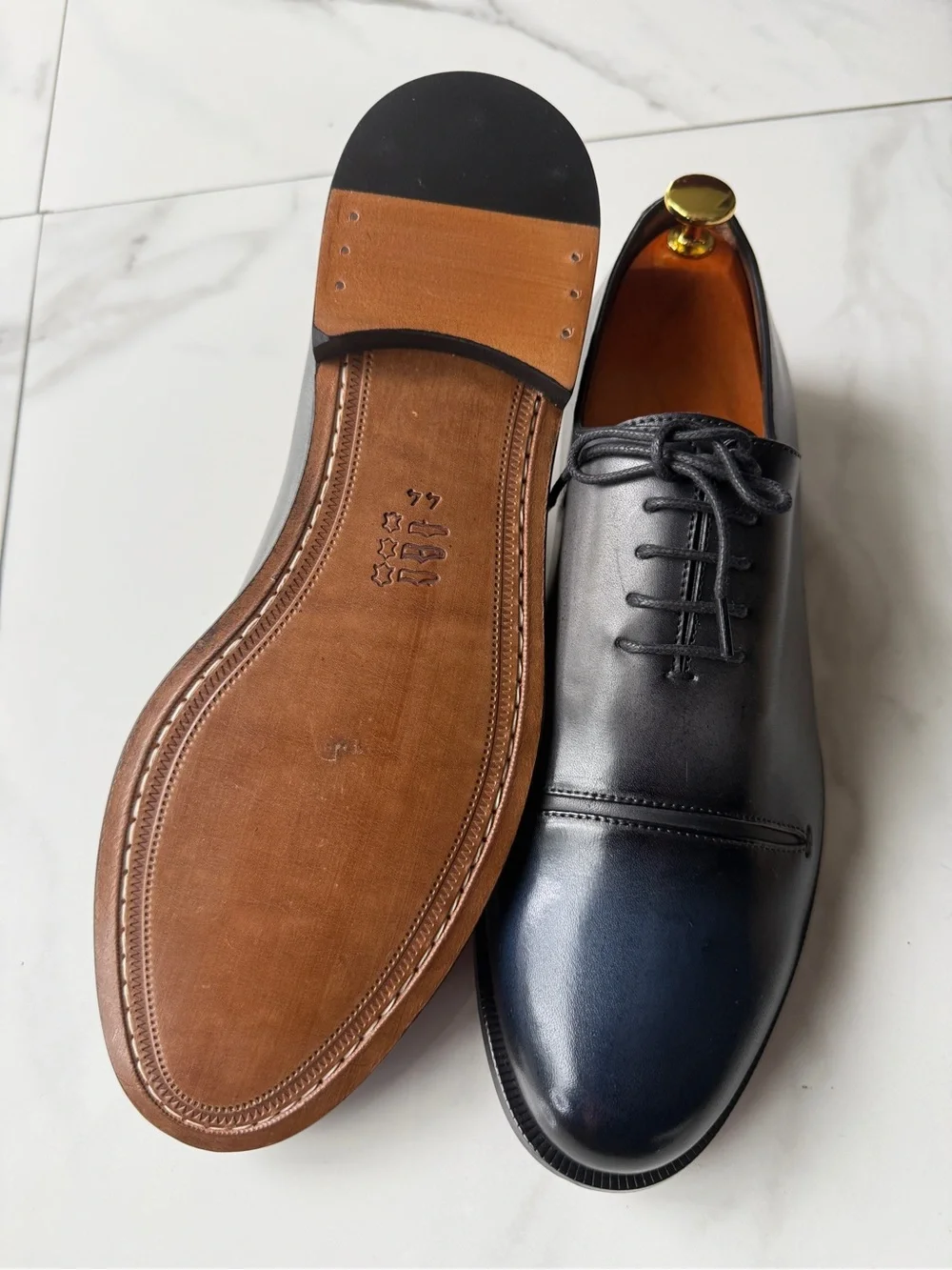 Men's Black Leather Cap-Toe Oxfords - Polished Lace-Up Dress Shoes